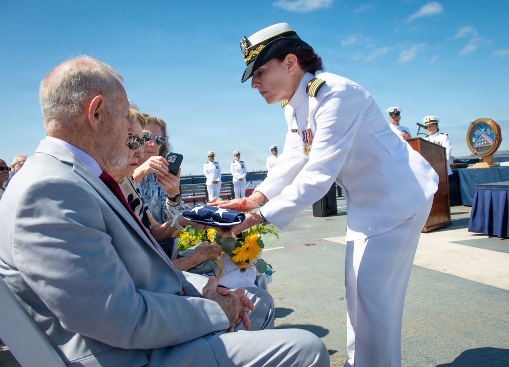 Married Navy Doctor Captains Hold Rare Dual Retirement Ceremony