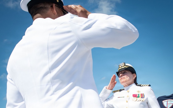 Married Navy Doctor Captains Hold Rare Dual Retirement Ceremony