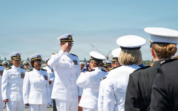 Married Navy Doctor Captains Hold Rare Dual Retirement Ceremony