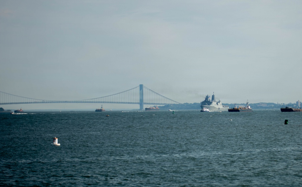 The USS Arlington (LPD-24) Arrives for INR 250