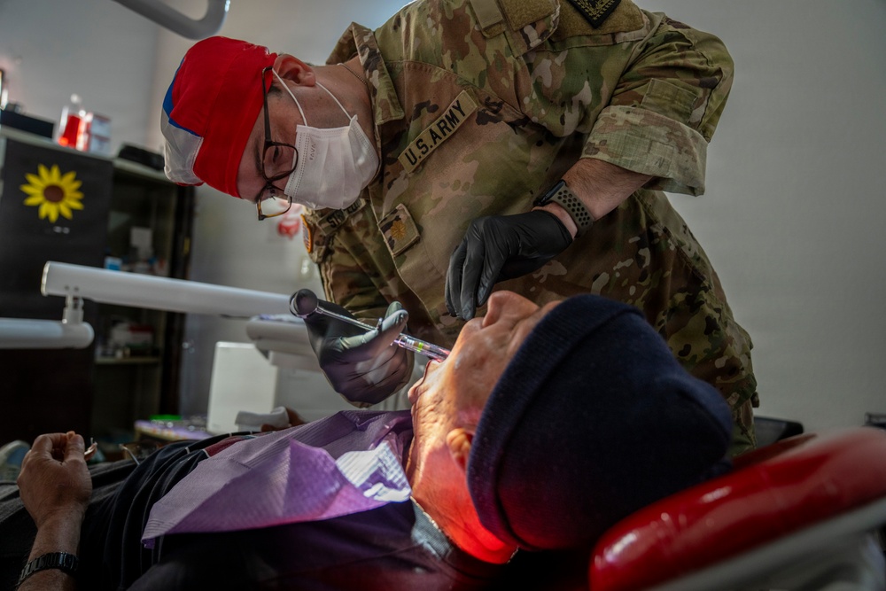 Arkansas Army National Guard dentist brings civilian expertise to AMISTAD 2026