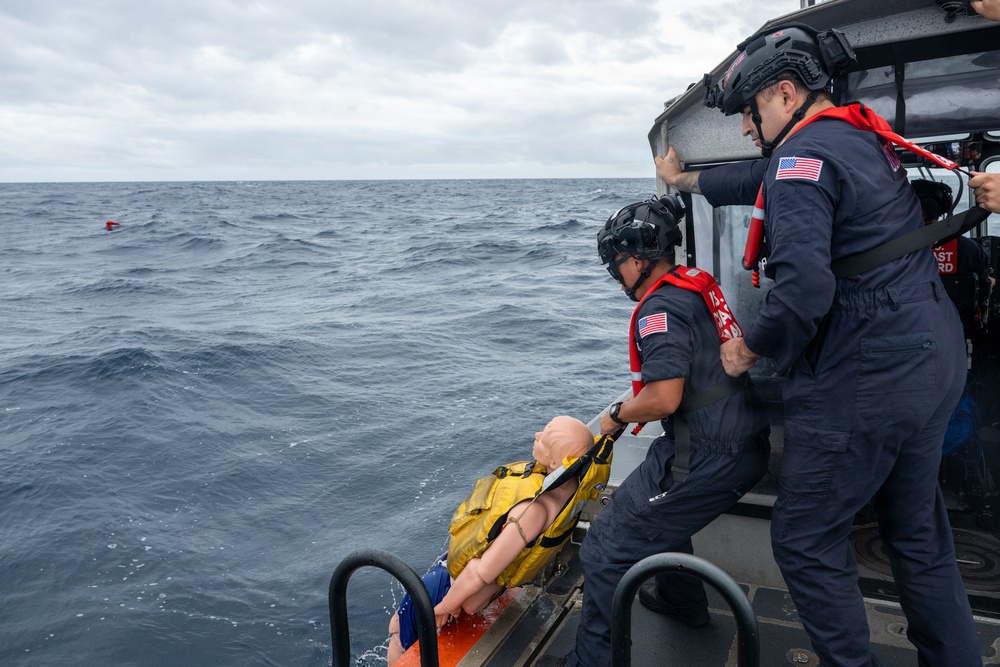 USCGC Midgett (WMSL 757) conducts SAREX with Japan Coast Guard
