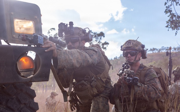 Southern Jackaroo 26: MRF-D Marines conduct offense drills