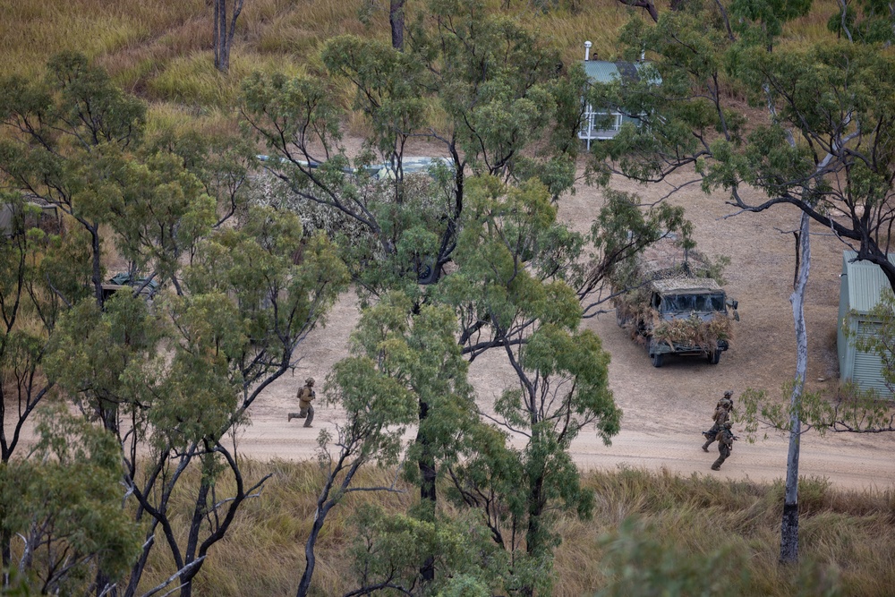 Southern Jackaroo 26: MRF-D Marines conduct offense drills