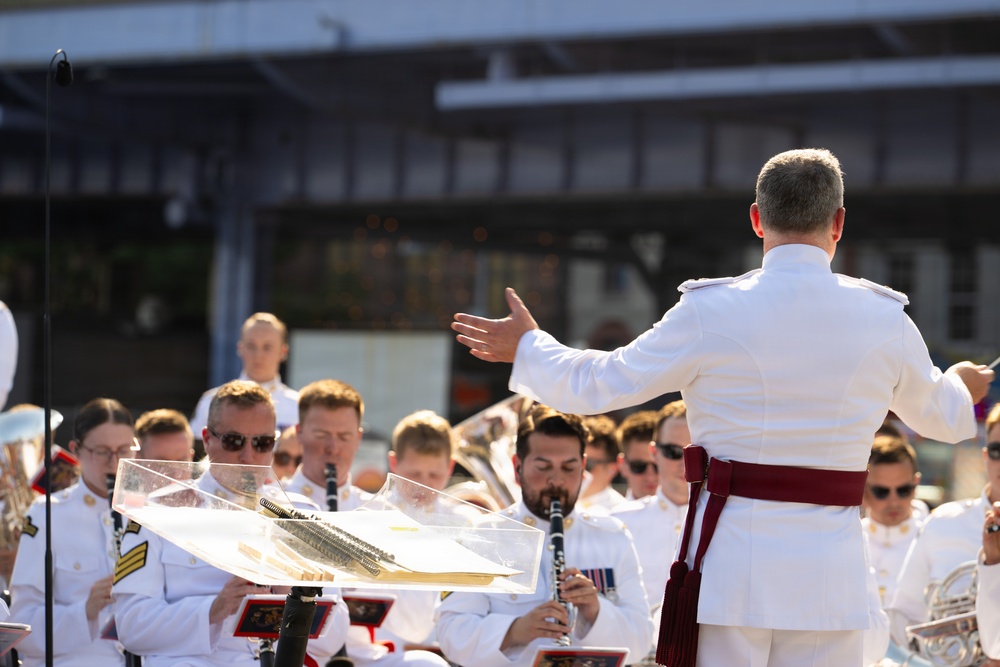 U.S., partner nation bands take stage for International Naval Review