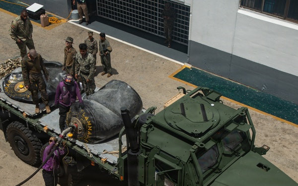 LCF-24: CLB-8 receives fuel from USS Fort Lauderdale