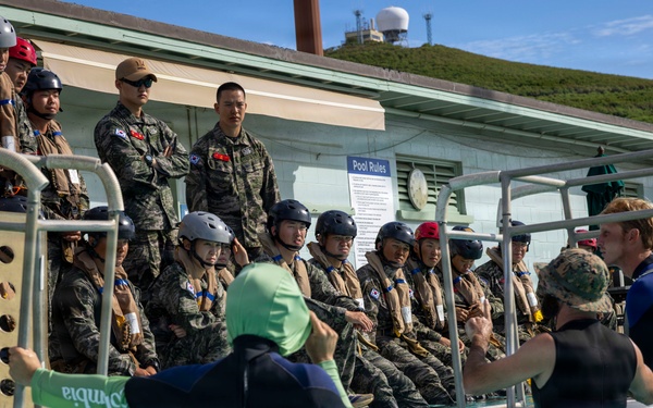 ROK, Mexican marines conduct shallow water egress training