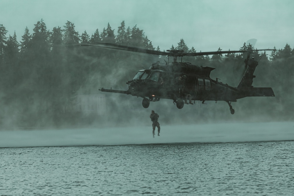 1st Special Forces Group (Airborne) Green Berets strengthen Helocast infiltration skills