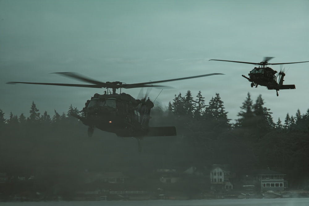 1st Special Forces Group (Airborne) Green Berets strengthen Helocast infiltration skills