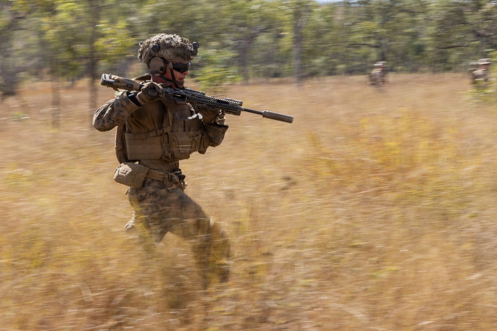Southern Jackaroo 26: MRF-D Marines conduct platoon attack exercise