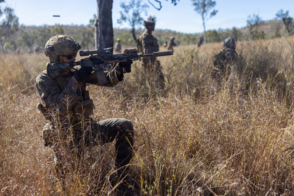 Southern Jackaroo 26: MRF-D Marines conduct platoon live-fire attack range