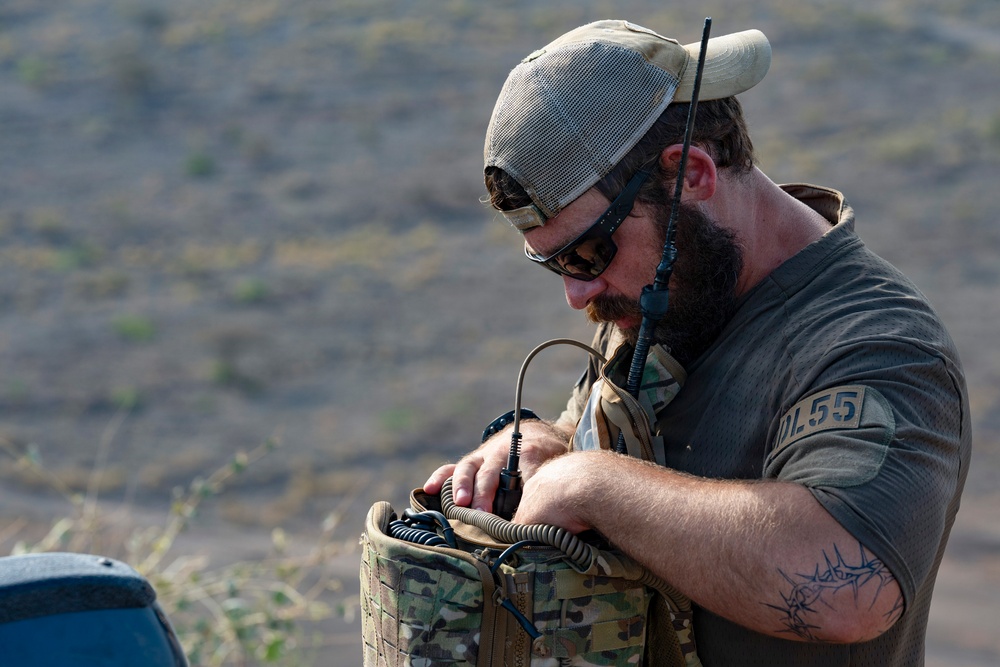 U.S. - French JTACs conduct live fire training
