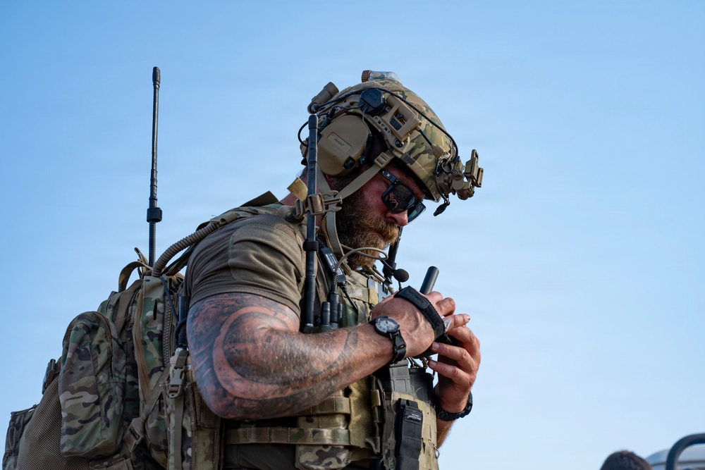 U.S. - French JTACs conduct live fire training