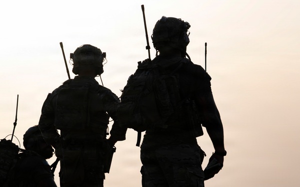 U.S. - French JTACs conduct live fire training