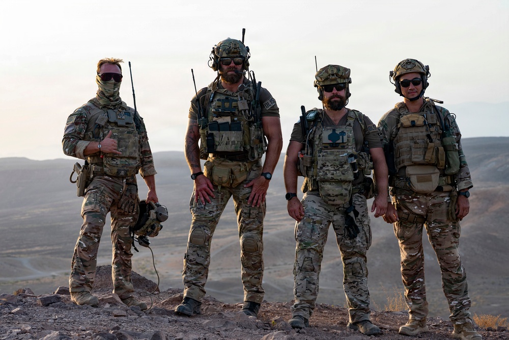 U.S. - French JTACs conduct live fire training
