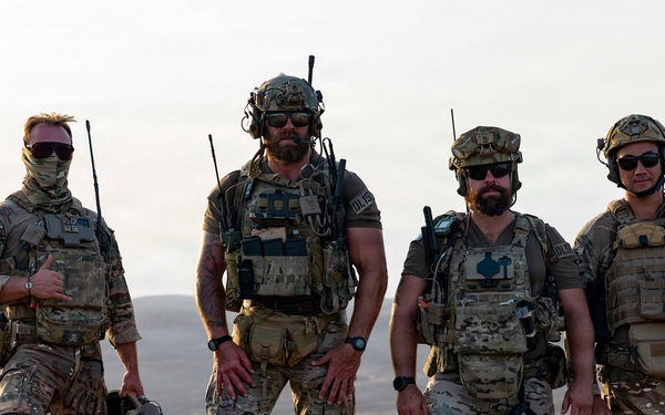 U.S. - French JTACs conduct live fire training