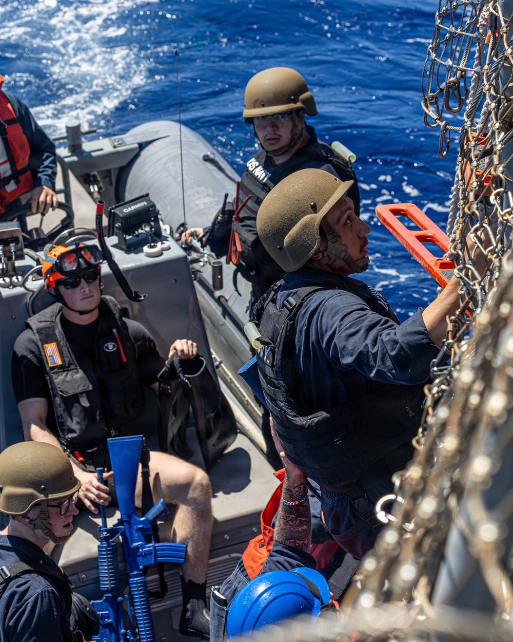 USS Mustin conducts boat operations