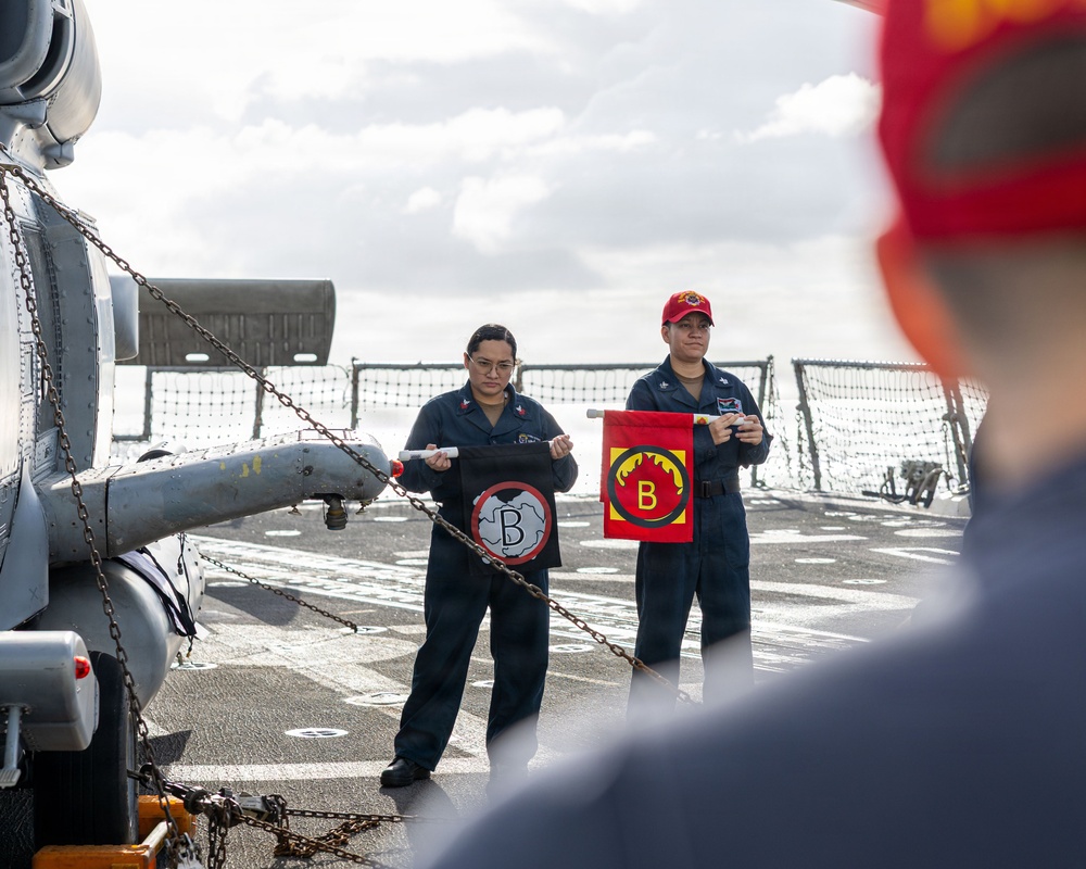 USS Mustin conducts an integrated training team drill
