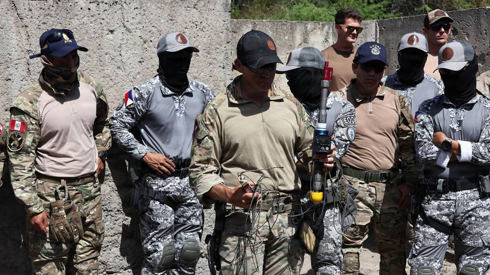 Philippine EOD personnel continue multinational training at RIMPAC 2026