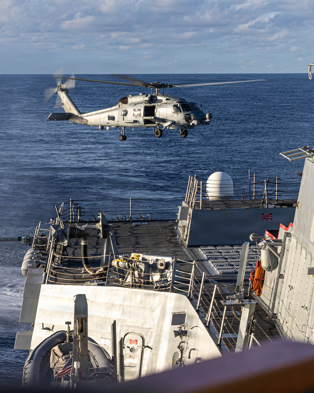USS Mustin conducts flight operations