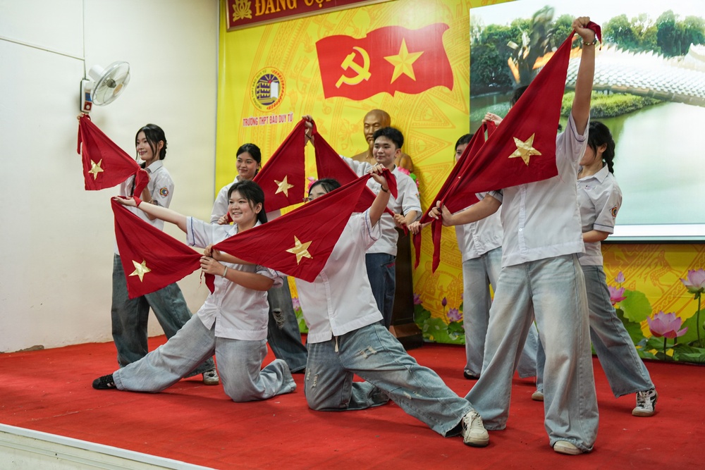 Pacific Partnership 2026 Conduct Cultural Exchange Events at Đào Duy Từ High School in Quang Tri, Vietnam