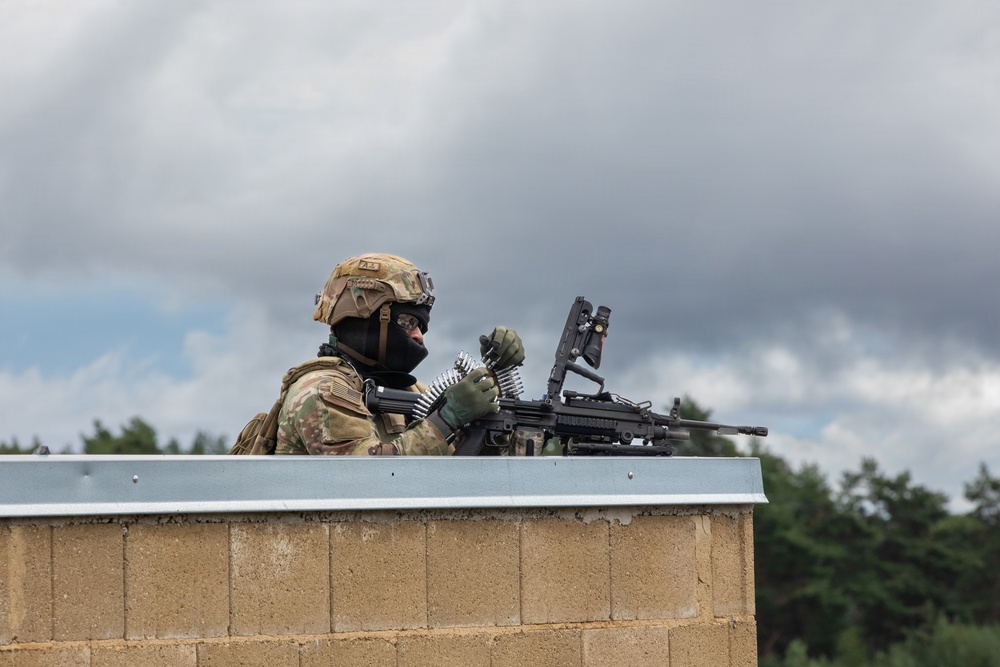Breaking and Entering: 2CR enhances lethality with force-on-force training