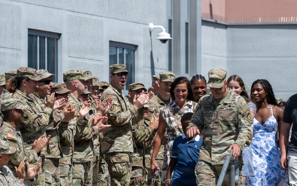 USAREUR-AF Commander Relinquishes Command