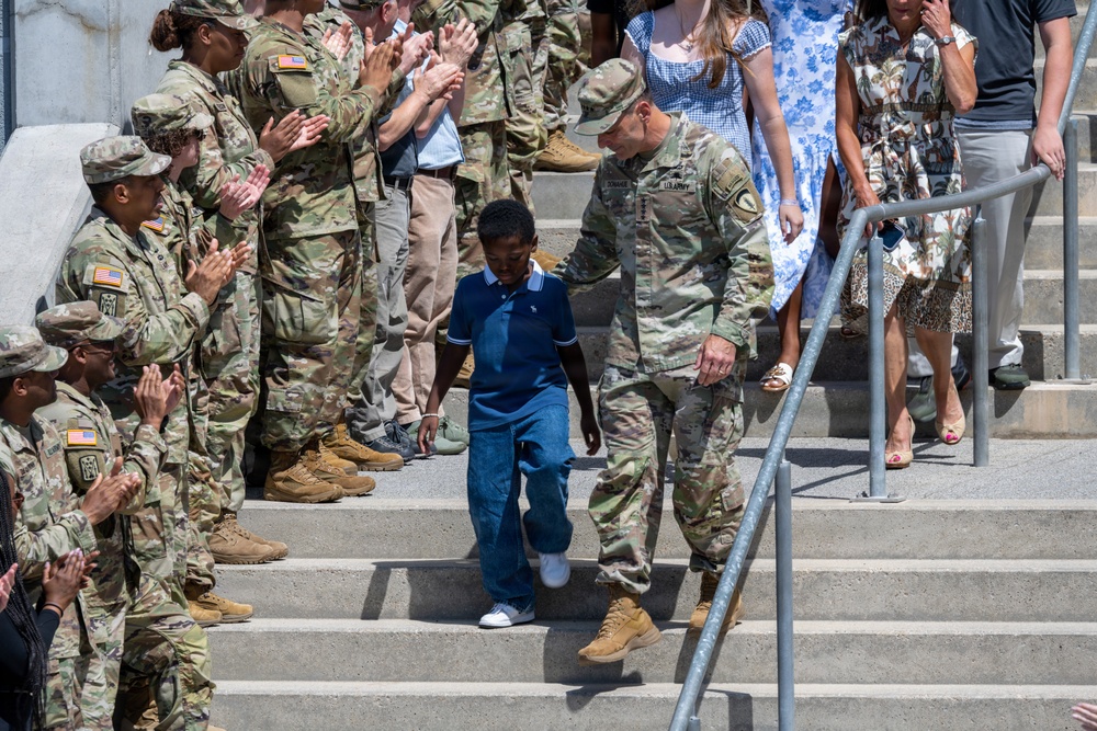 USAREUR-AF Commander Relinquishes Command