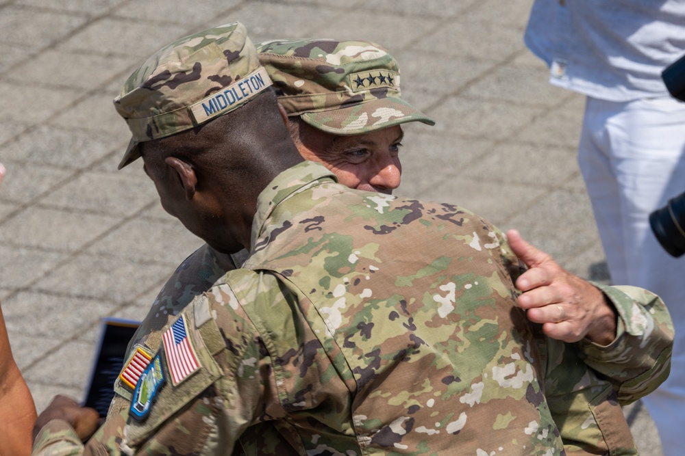 USAREUR-AF Commander Relinquishes Command