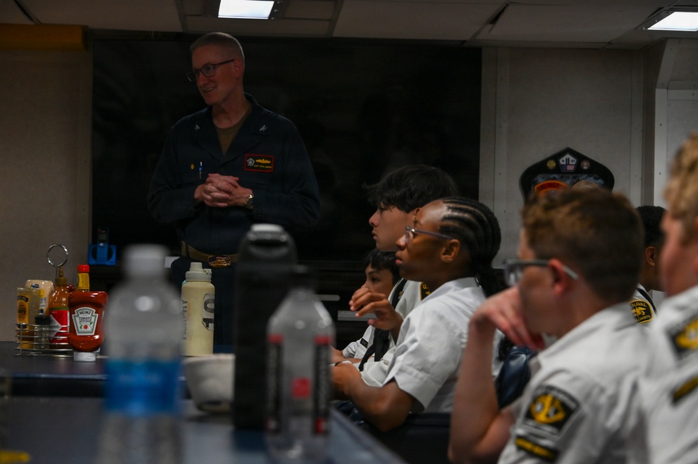 USS Arlington Welcomes Sea Cadets