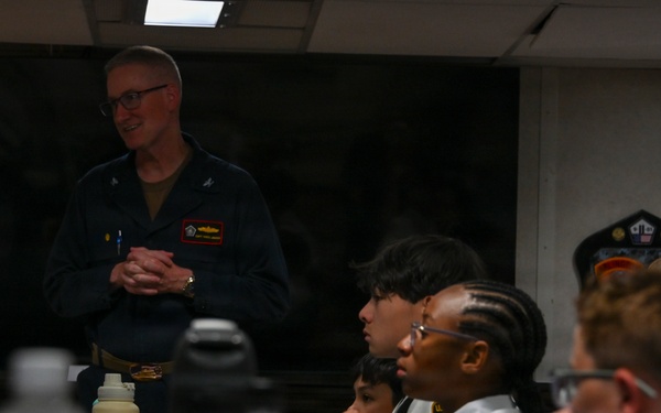 USS Arlington Welcomes Sea Cadets
