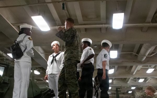 USS Arlington Welcomes Sea Cadets