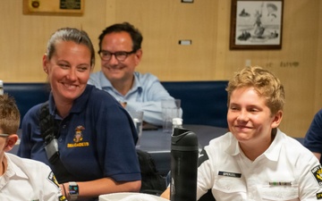 USS Arlington Welcomes Sea Cadets