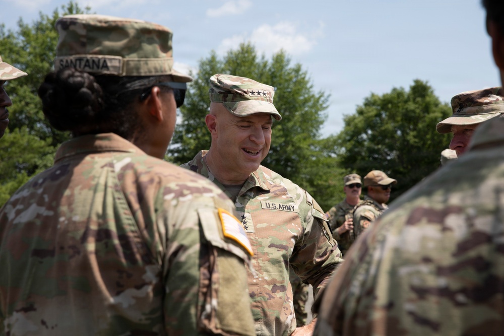 Gen. Stubbs and Command Sgt. Maj. Kendrick visit JTF-DC Guardsmen