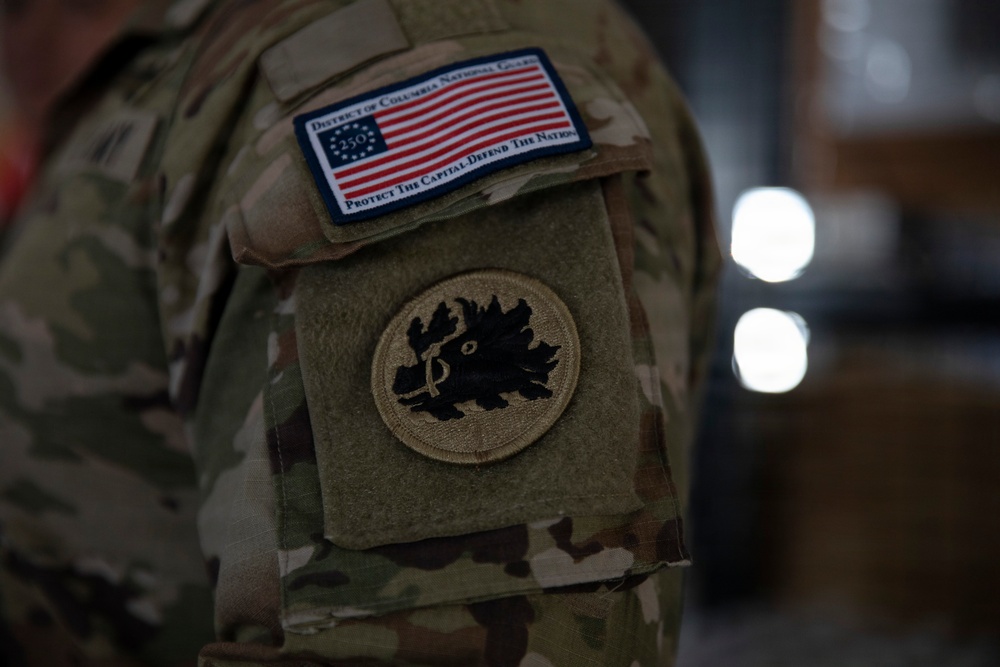 Gen. Stubbs and Command Sgt. Maj. Kendrick visit JTF-DC Guardsmen