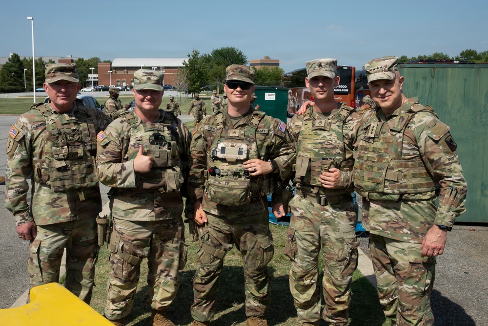 Gen. Stubbs and Command Sgt. Maj. Kendrick visit JTF-DC Guardsmen