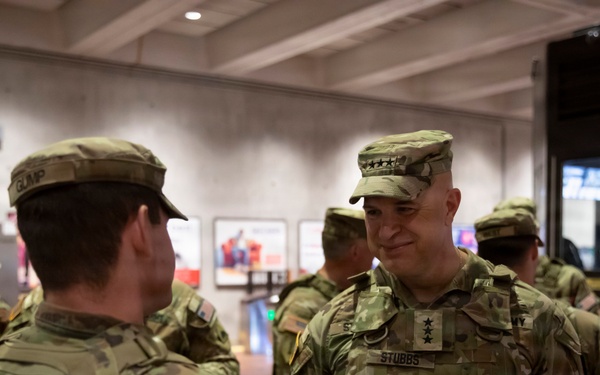 Gen. Stubbs and Command Sgt. Maj. Kendrick visit JTF-DC Guardsmen
