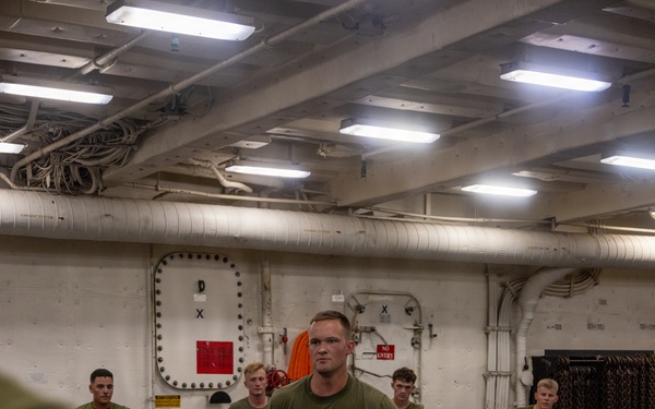 USS Arlington (LPD-24) Arrives for INR 250