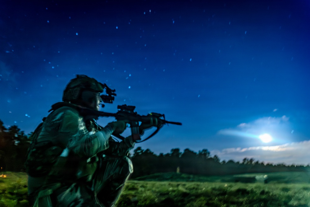 1-114th Night Buddy Team LFX