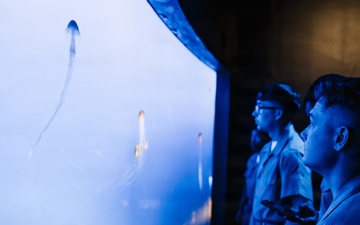U.S. Marines Visit New York Aquarium
