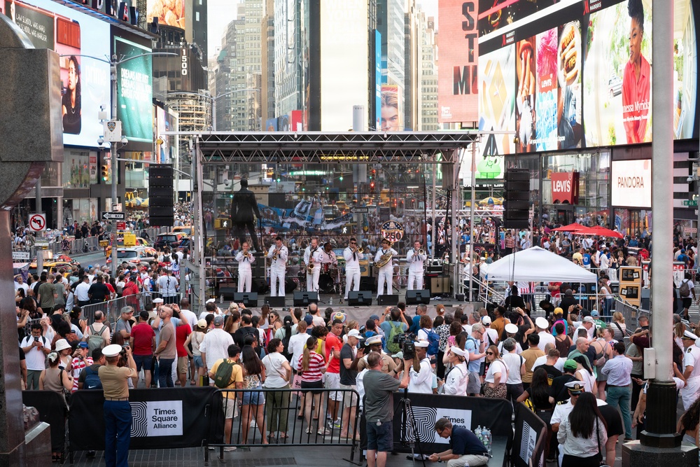 Navy Band Northeast performs at Duffy Square