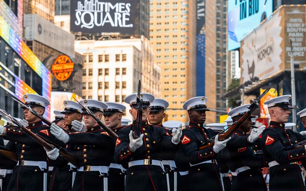 INR250 Marine Corps Silent Drill Platoon