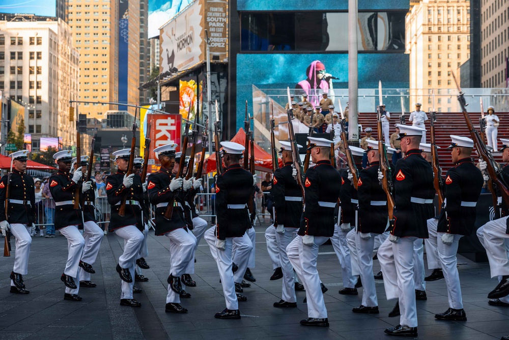 INR250 Marine Corps Silent Drill Platoon