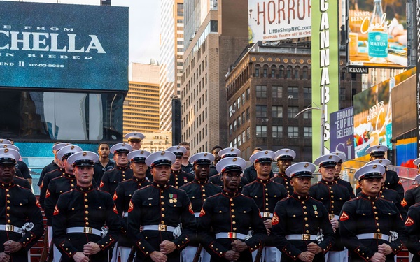 INR250 Marine Corps Silent Drill Platoon