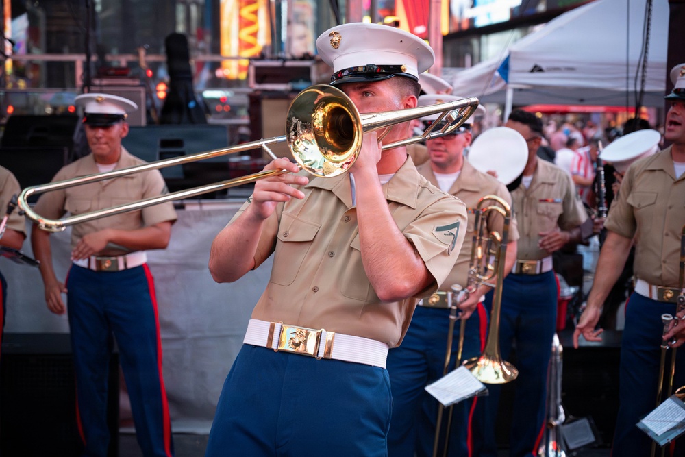 2nd Marine Division Band, performs at Duffy Square