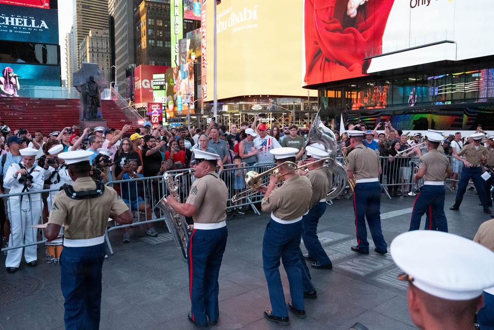 2nd Marine Division Band, performs at Duffy Square