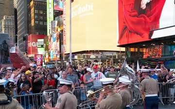2nd Marine Division Band, performs at Duffy Square