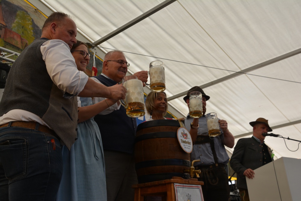 'Ein Prosit'