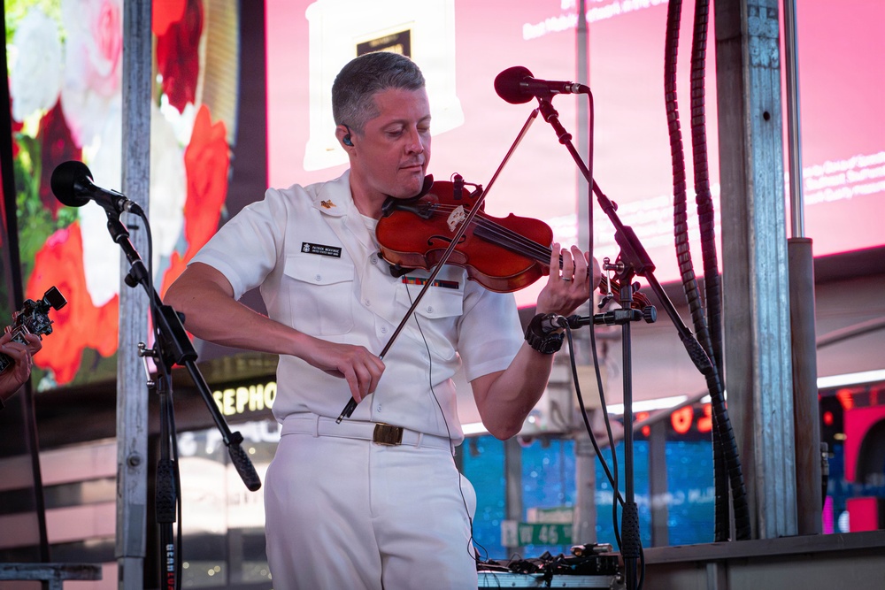 U.S. Navy Band Country Current performs at Duffy Square