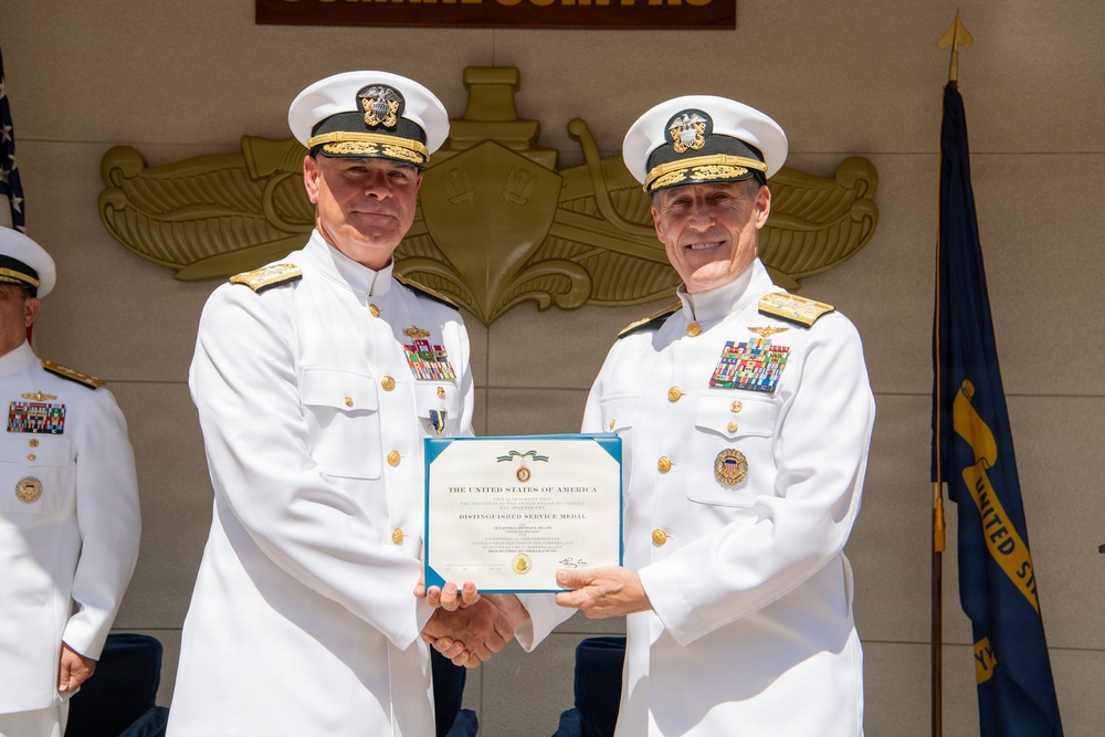 Commander, Naval Surface Forces Changes Command